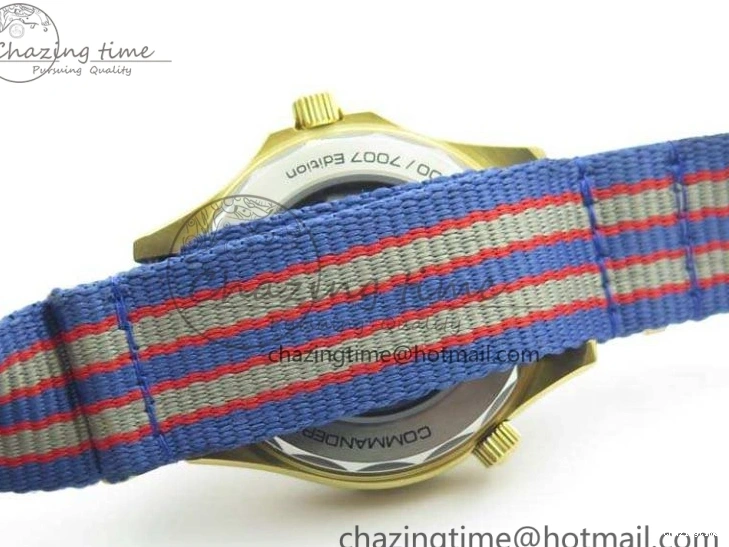 0327 Modern Seamaster 300M 007 YG URF 1:1 Best Edition White Dial Ceramic Bezel On Nylon Strap A 8115